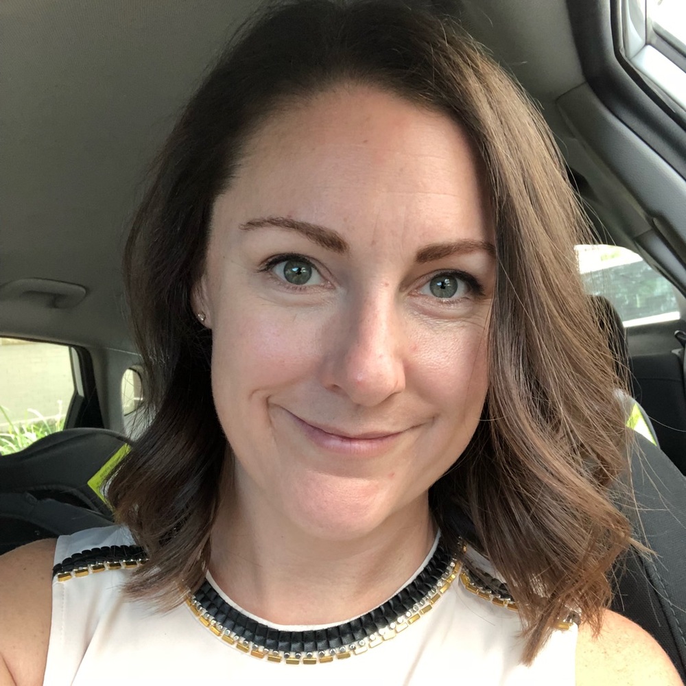 Meet your Posher, Lauren